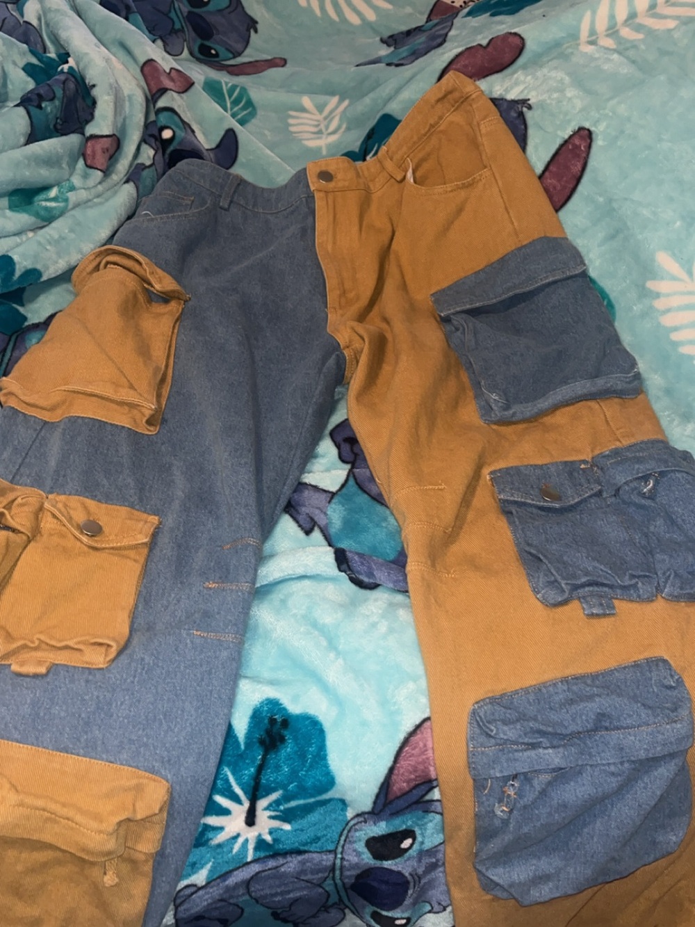 Two-Tone Brown and Blue Cargo Pants - Woman